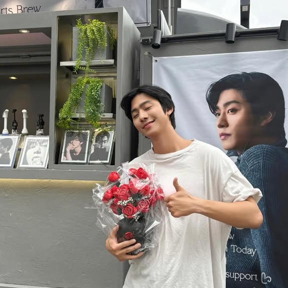 安孝燮的最新照片