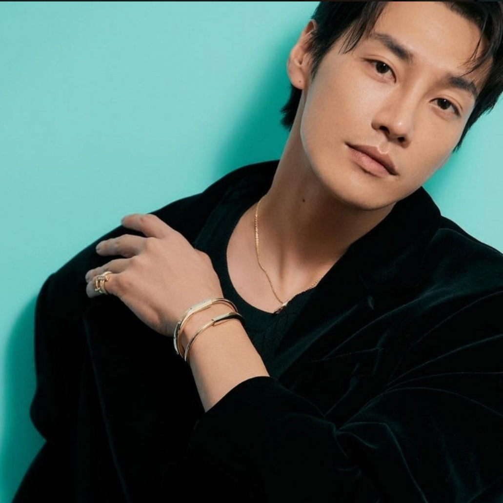 Recent activity shot of Kim Youngkwang