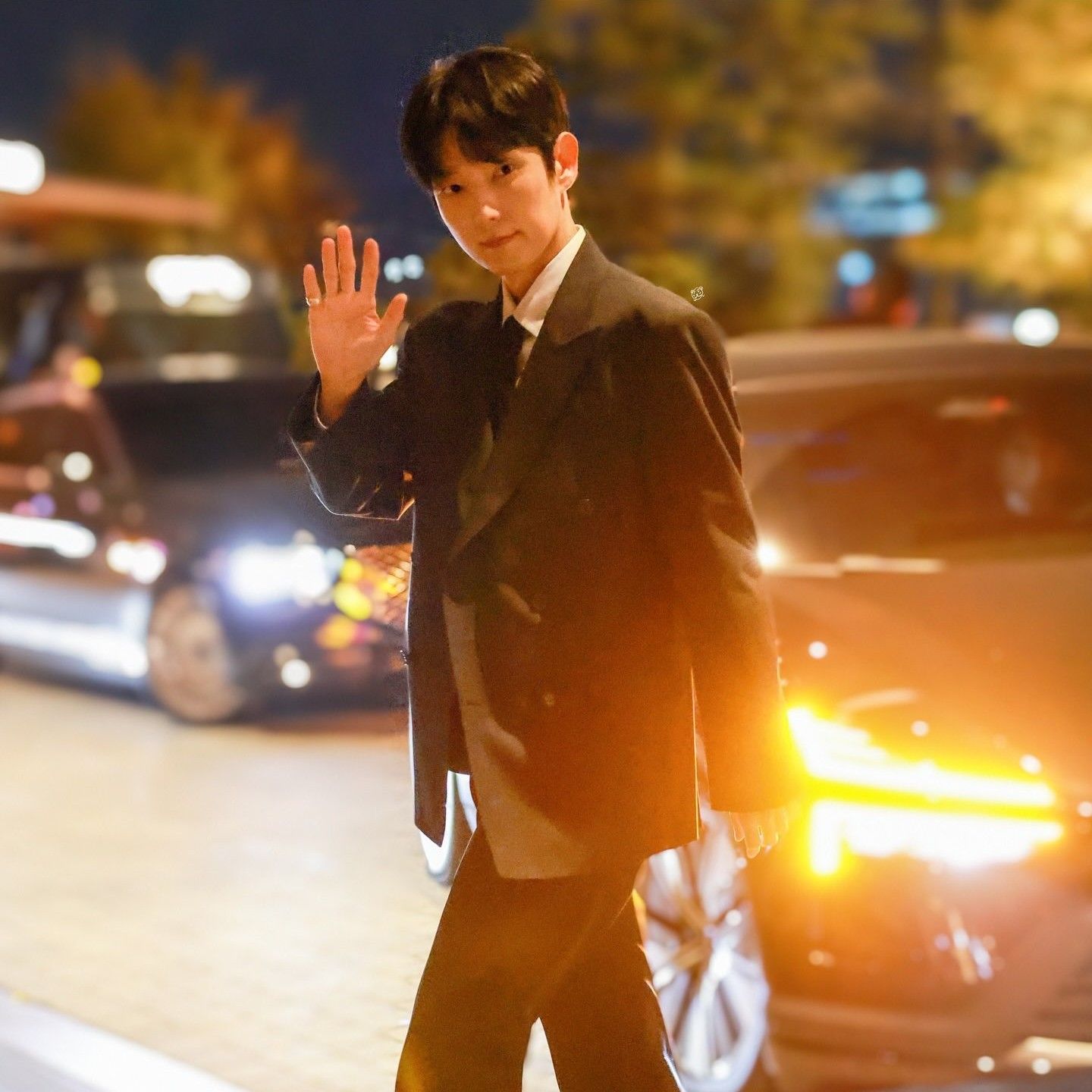 Recent activity shot of Lee Joongi