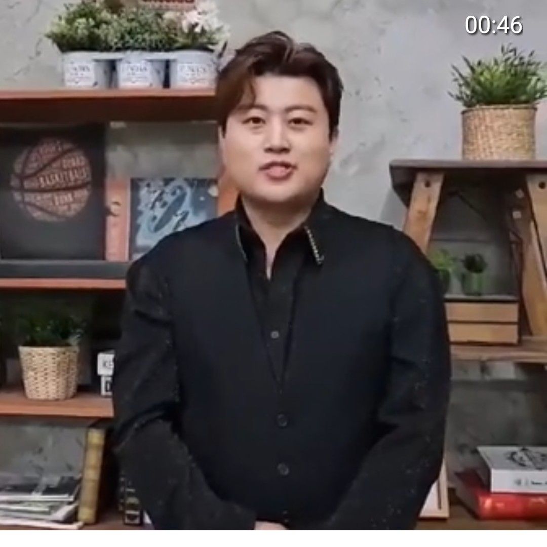 金浩中的最新照片