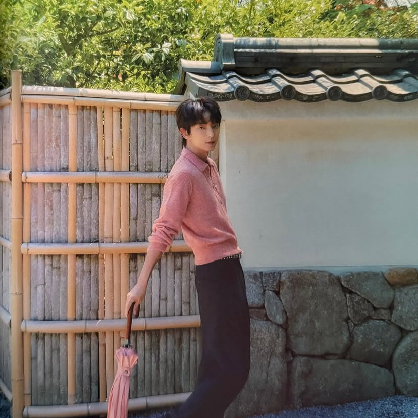 Behind-the-scenes cut of Lee Joongi