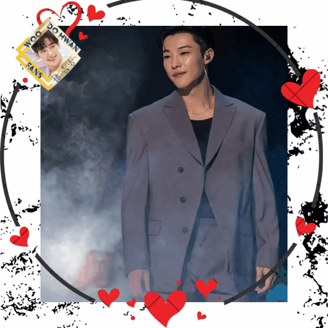 A moment captured by a fan of Woo Dohwan