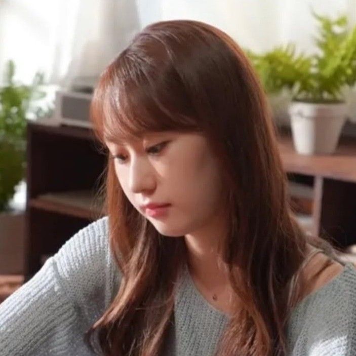 Cuplikan di balik layar dari Jeon Yujin