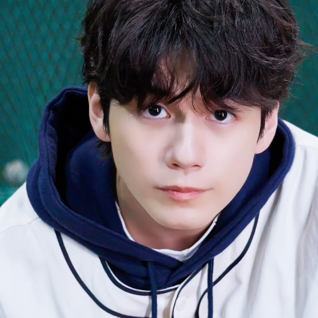 Recent activity shot of Ong Seongwu
