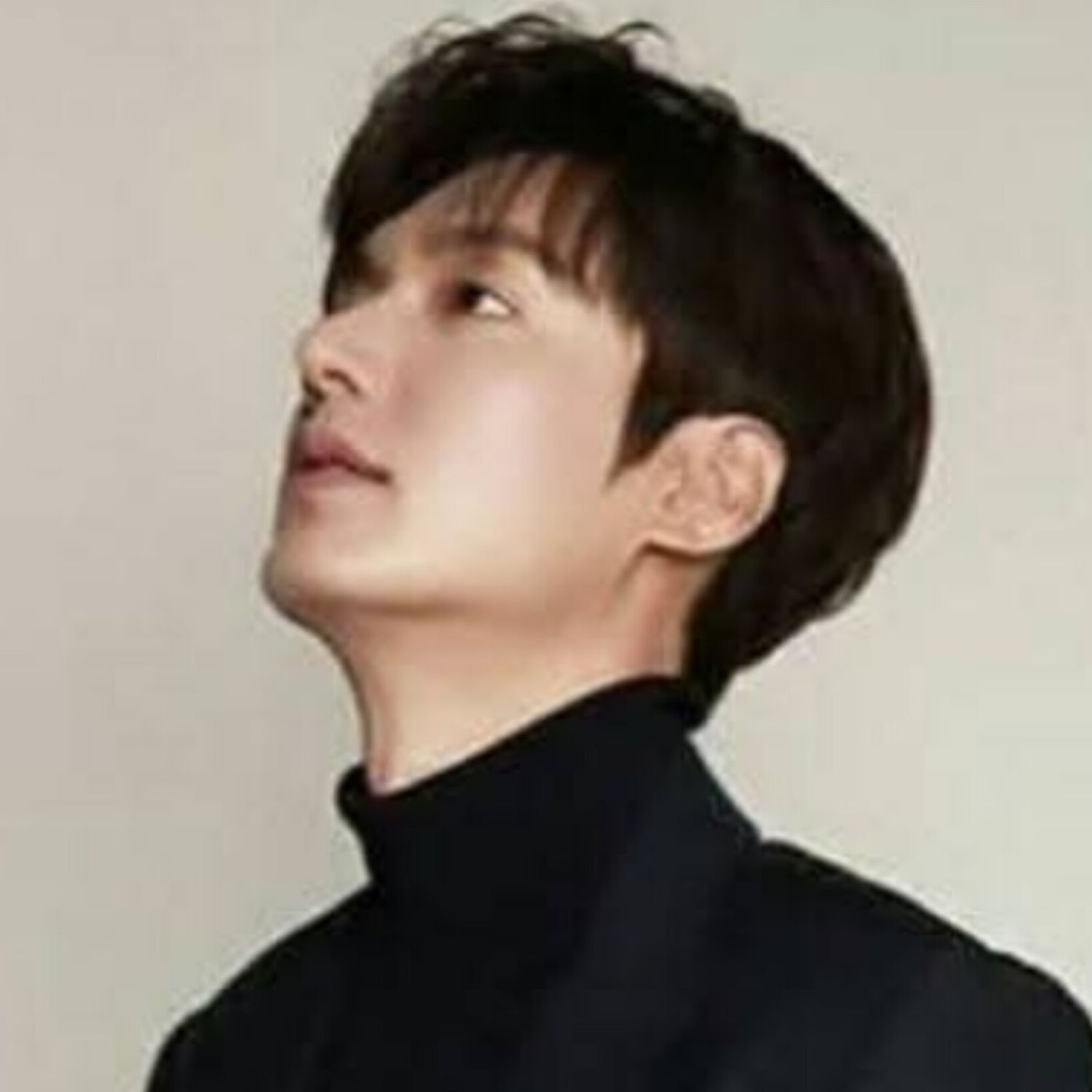 李敏镐的近期活动照