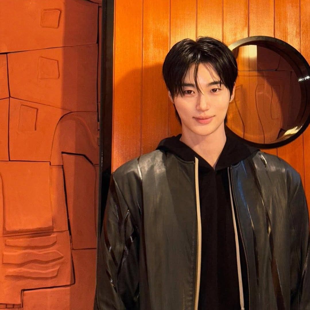 Latest photo of Byeon Wooseok