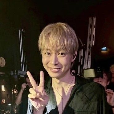 A moment captured by a fan of Park Yoochun