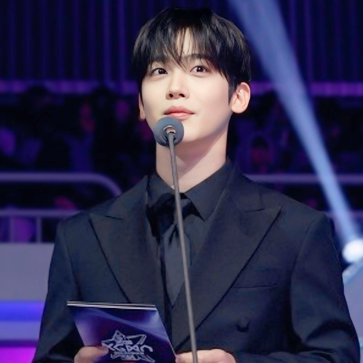 Behind-the-scenes cut of Kim Yohan