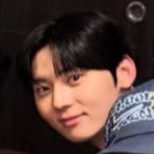 Recent activity shot of Hwang Minhyun