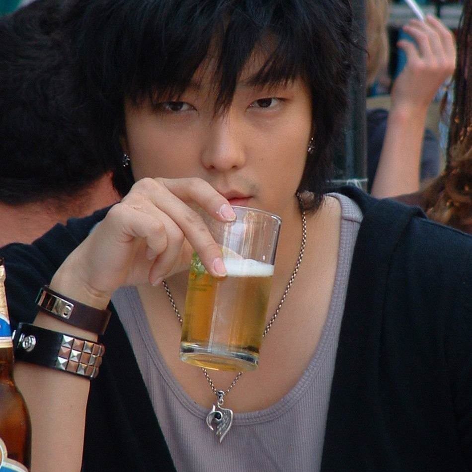 Foto terbaru dari Lee Joongi