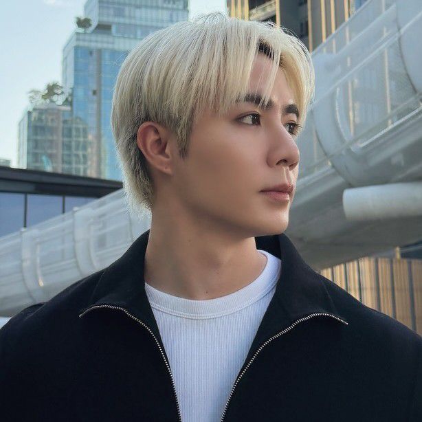 Latest photo of ZeePruk