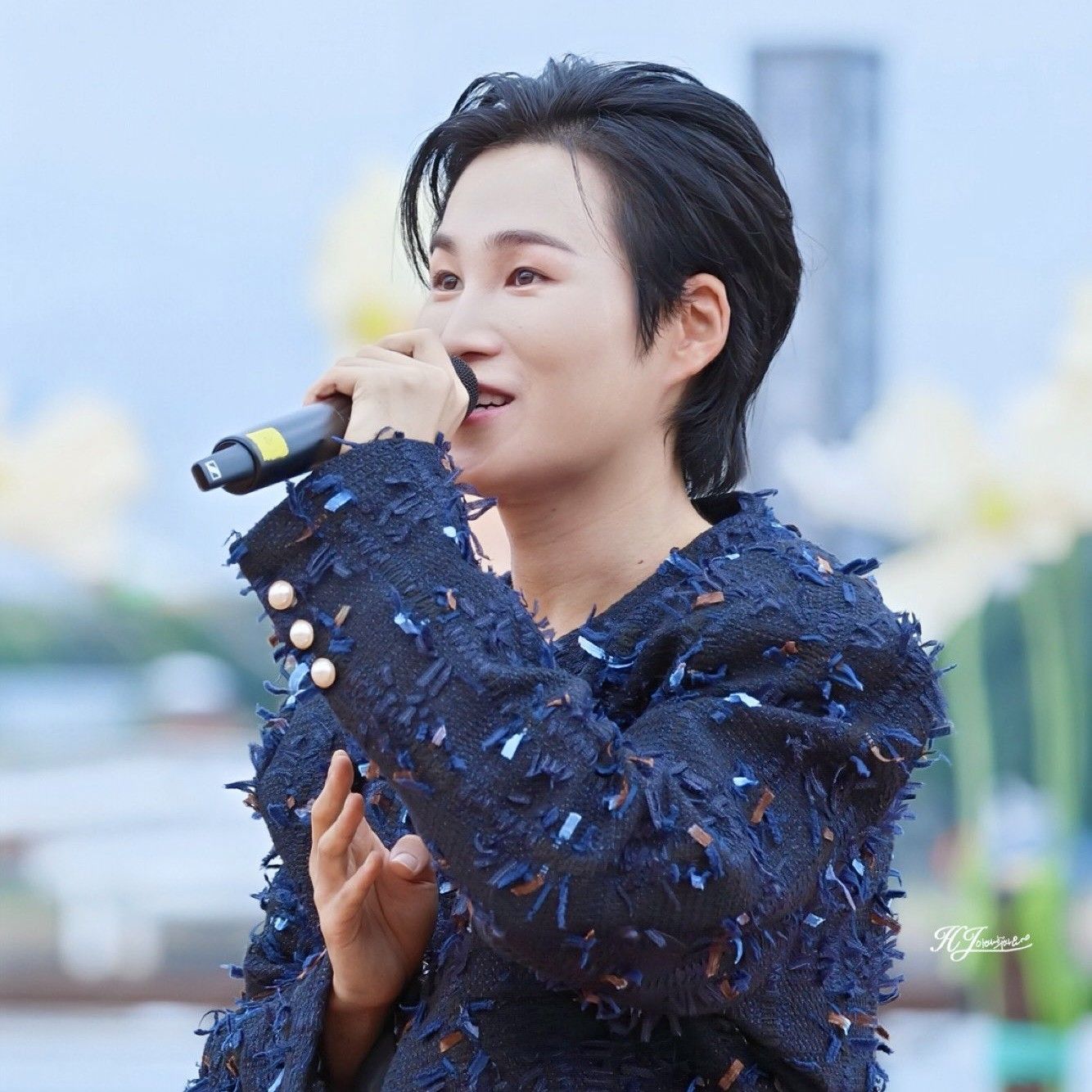 金熙栽的最新照片