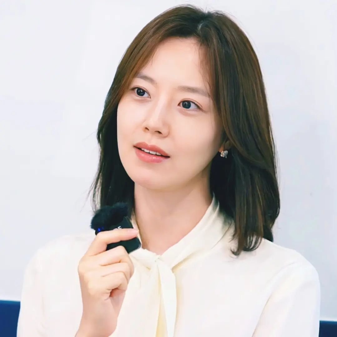 文彩元的最新照片