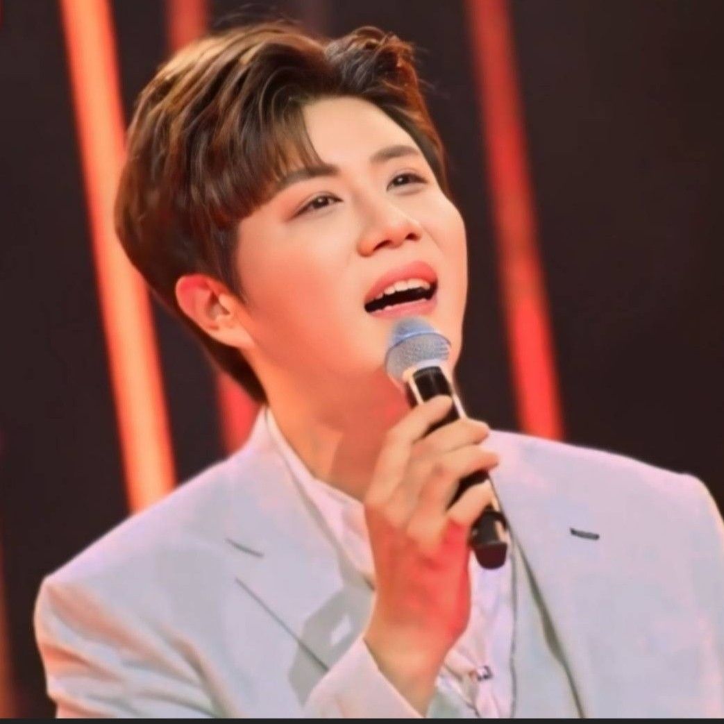 Recent activity shot of Jin Haesung