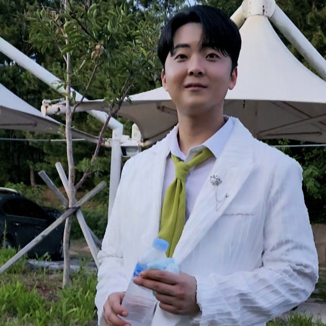 Latest photo of Park Minsu