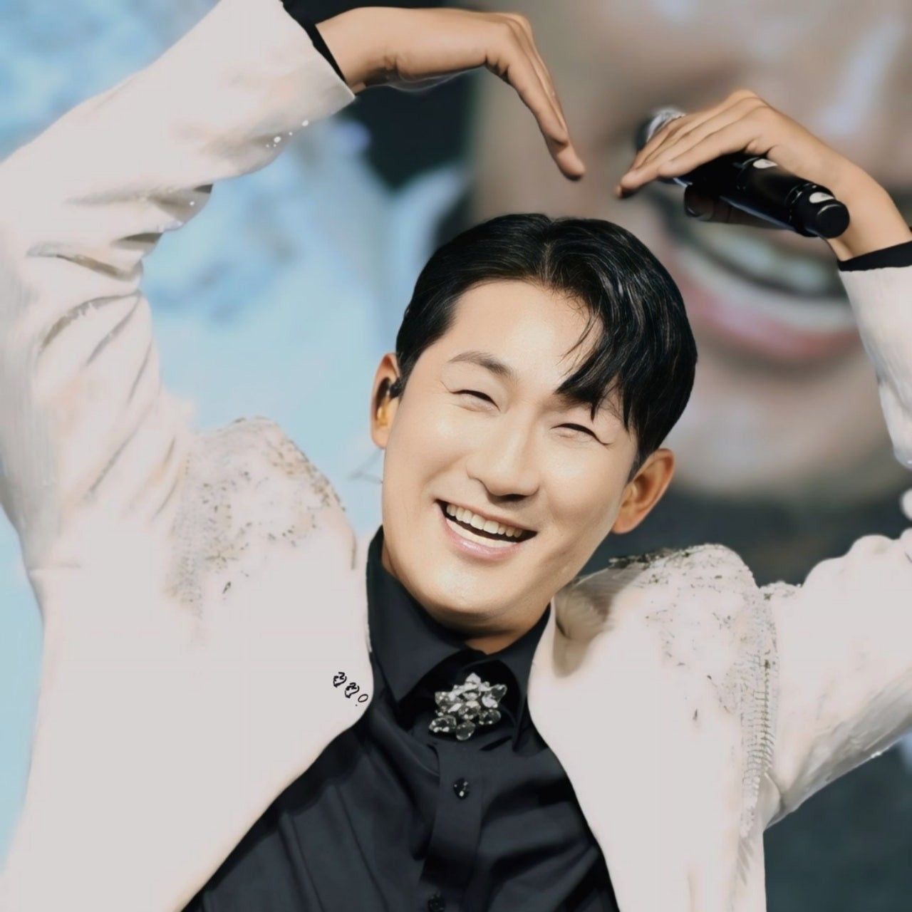 Behind-the-scenes cut of Na Sangdo