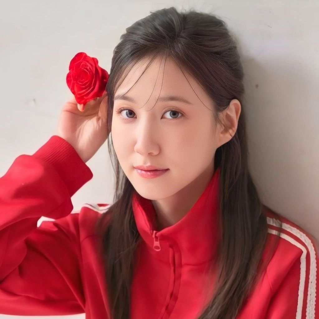 Recent activity shot of Park Eunbin