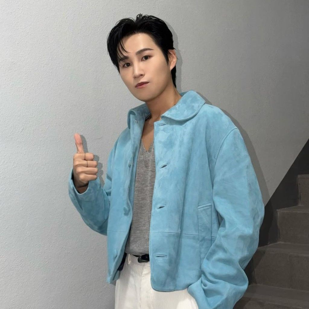 김희재의 최신 사진