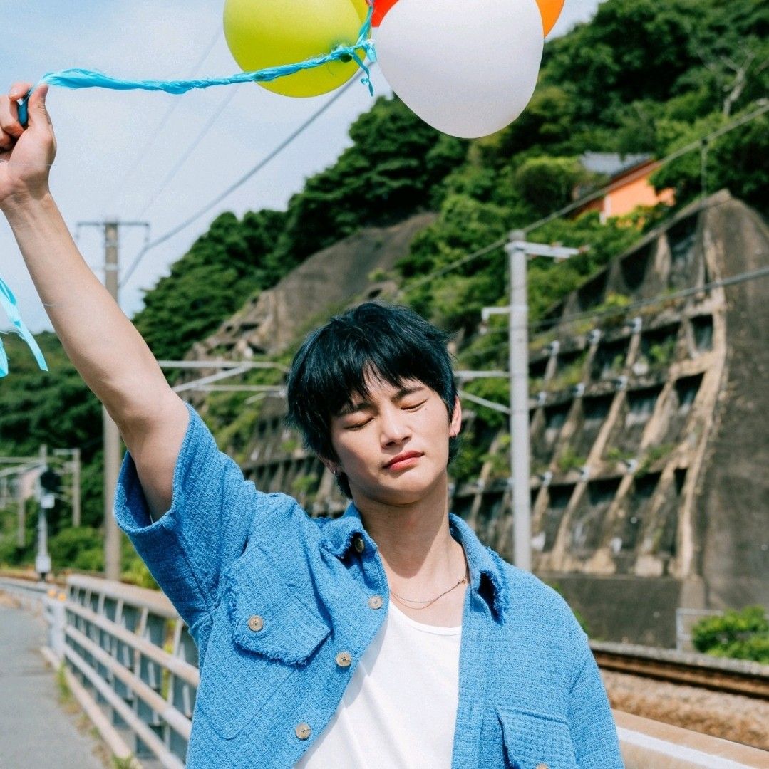 A moment captured by a fan of Seo Inguk