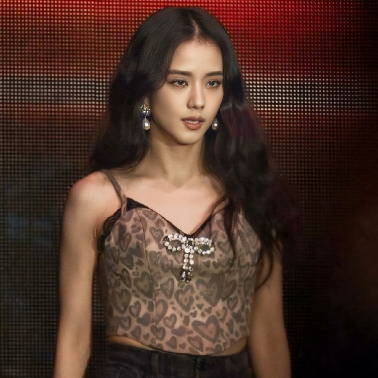 Behind-the-scenes cut of Jisoo (1995)