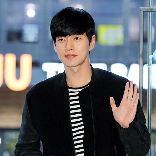 Recent activity shot of Park Haejin