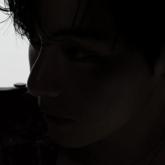 Behind-the-scenes cut of Kim Taehyung (V)