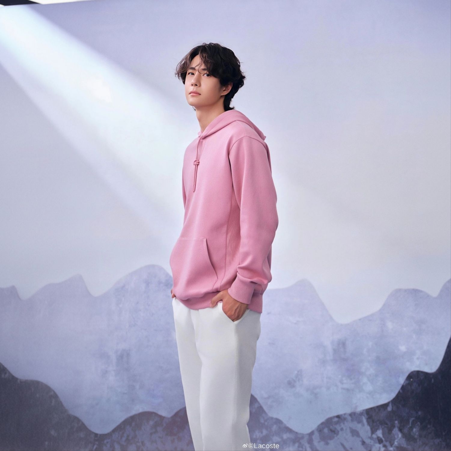 Recent activity shot of Wang Yibo