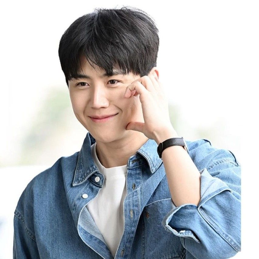 A moment captured by a fan of Kim Seonho