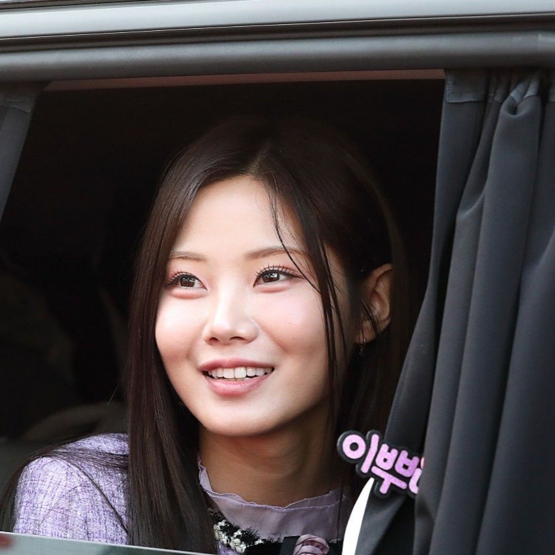 Recent activity shot of Bae Ahyeon