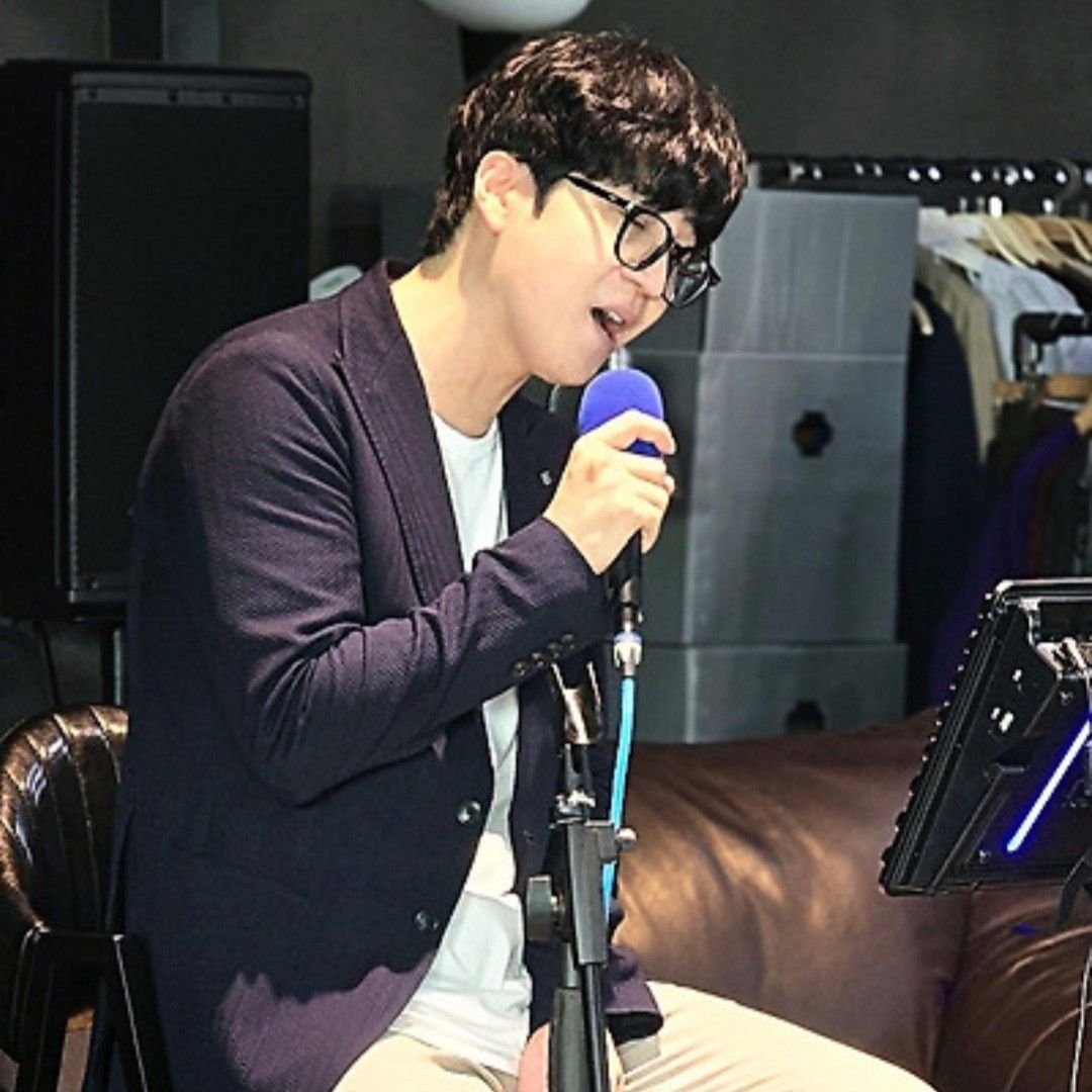 Behind-the-scenes cut of Park Jihoo (Mr. Trot 3)