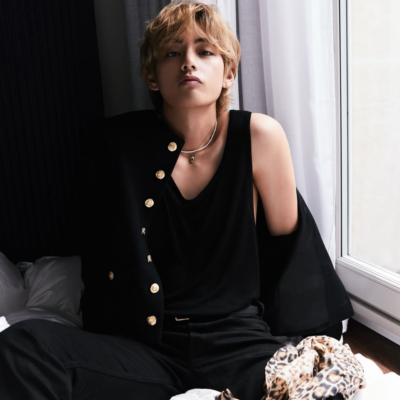 Recent activity shot of Kim Taehyung (V)