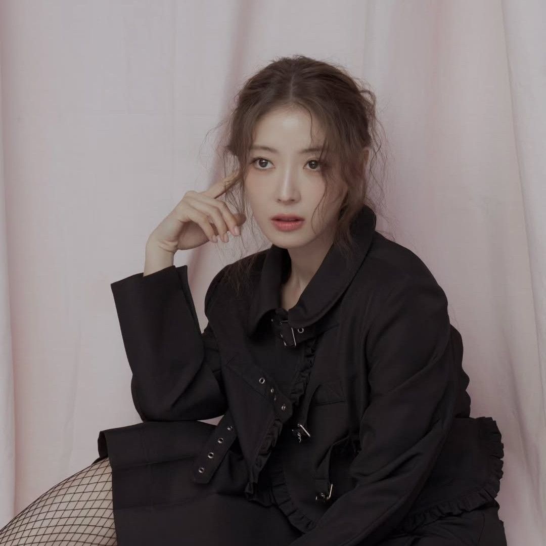 A moment captured by a fan of Lee Seyoung