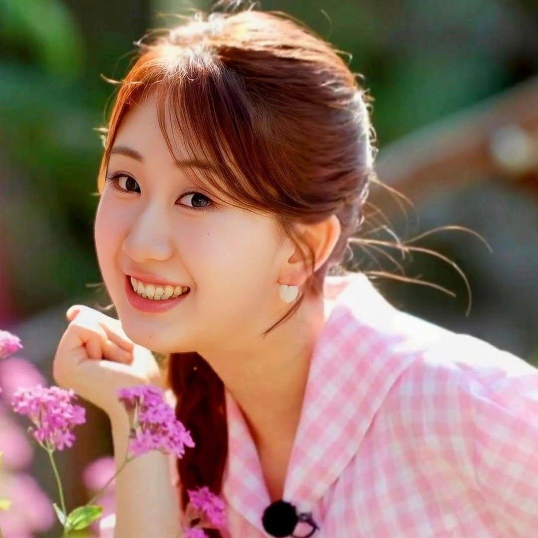 Behind-the-scenes cut of Jeon Yujin