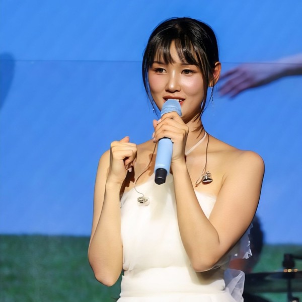 Popular profile image of Hwang WooLim selected by vote