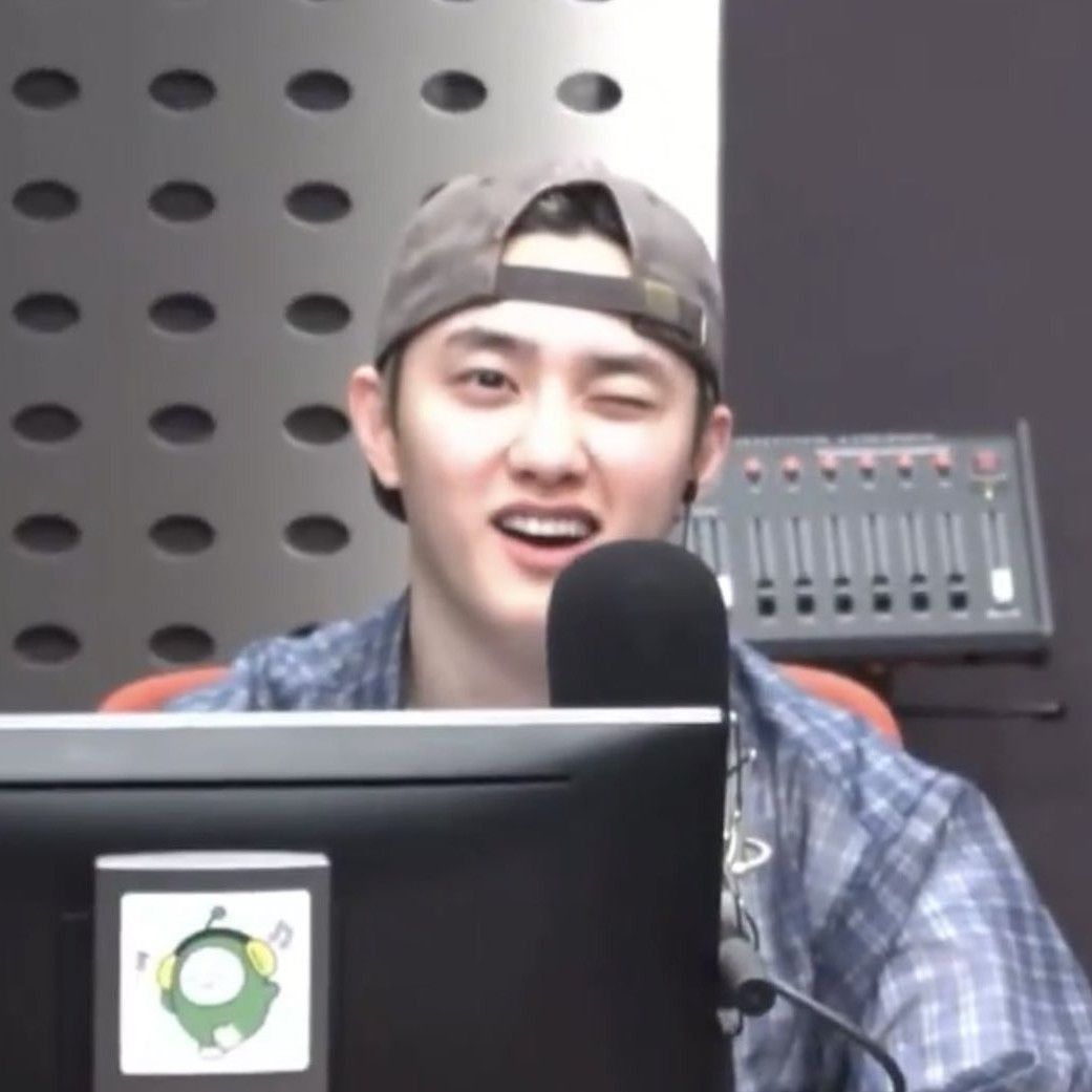 A moment captured by a fan of Doh Kyungsoo (D.O.)