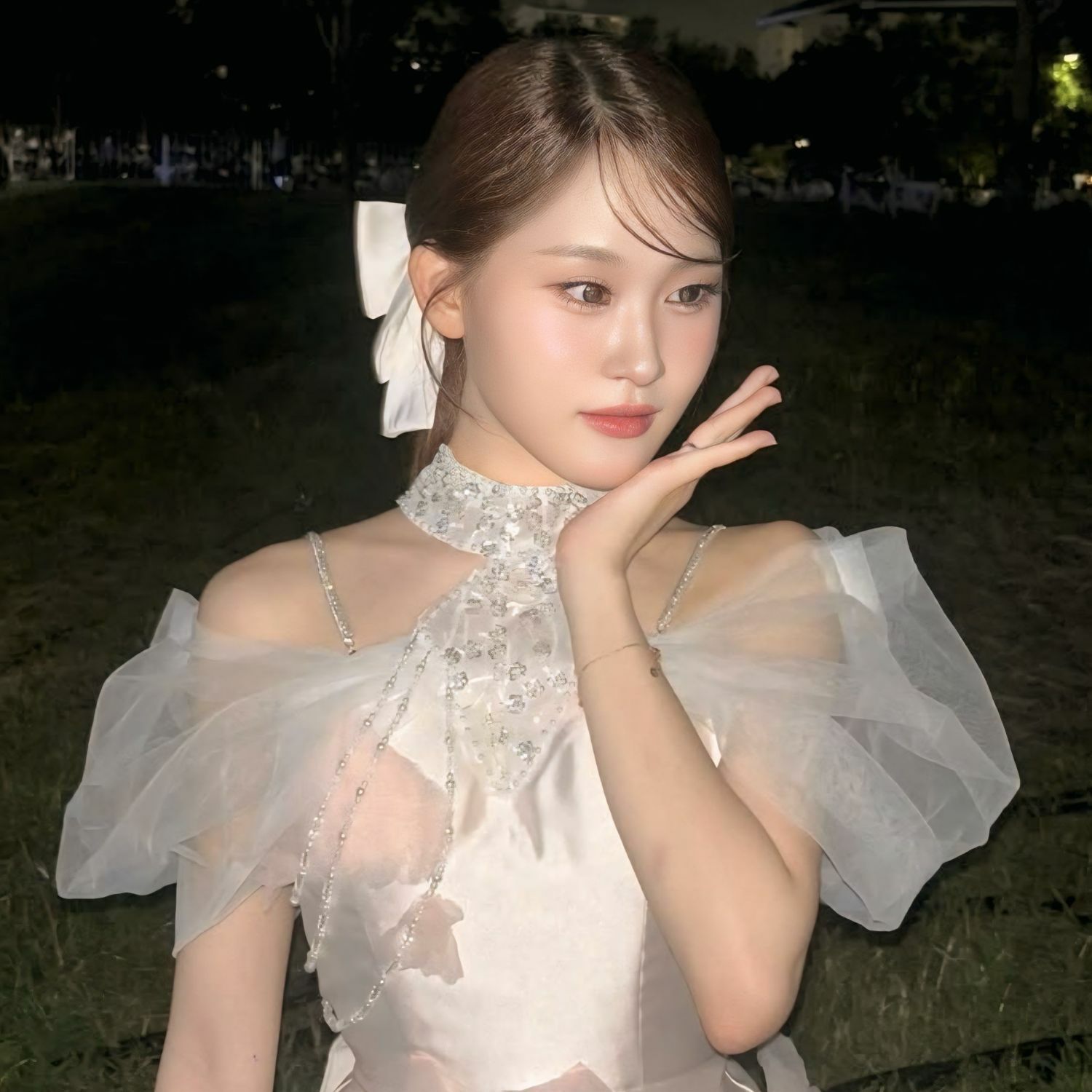 Behind-the-scenes cut of Kim Dahyun