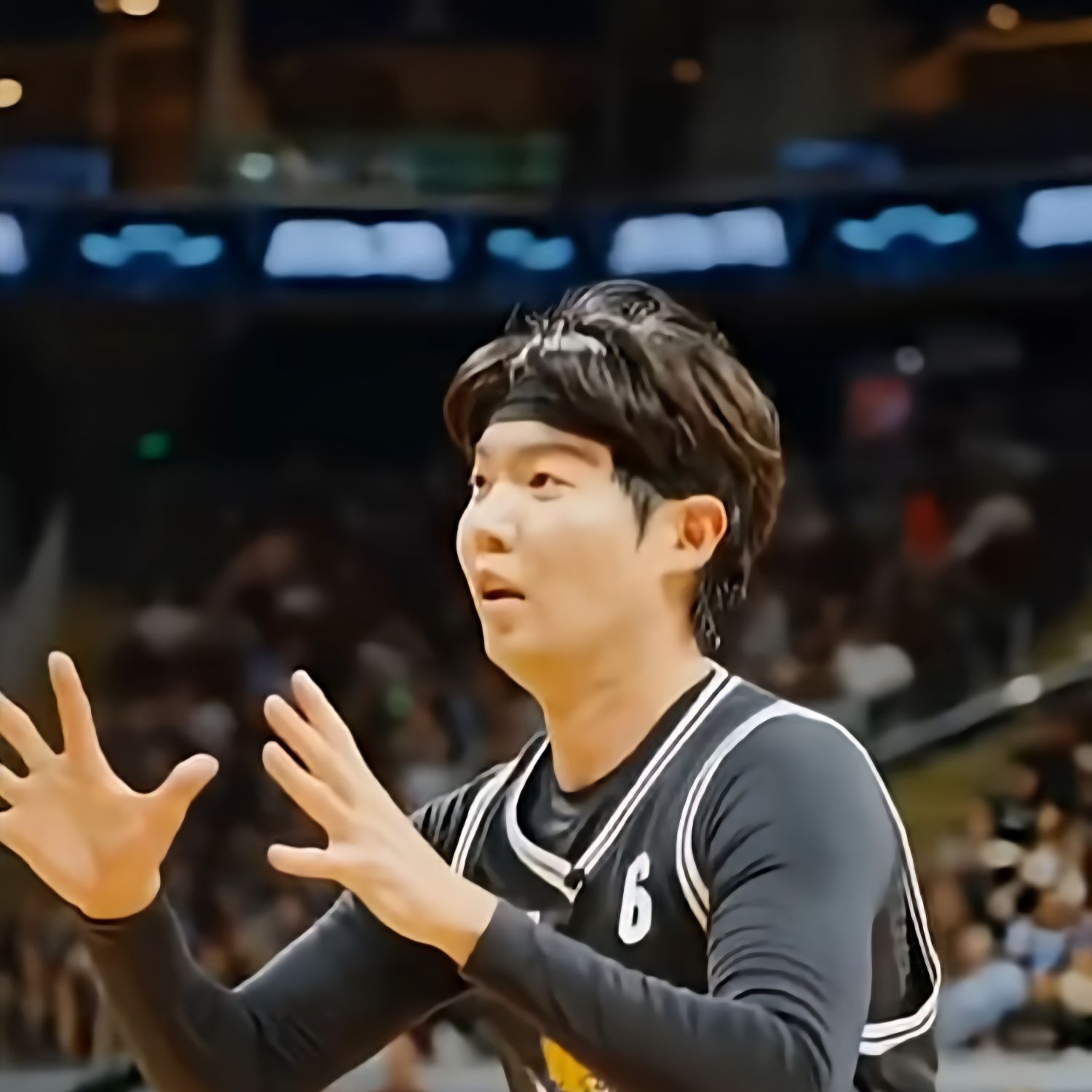 A moment captured by a fan of Son Taejin