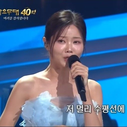 Behind-the-scenes cut of Bae Ahyeon