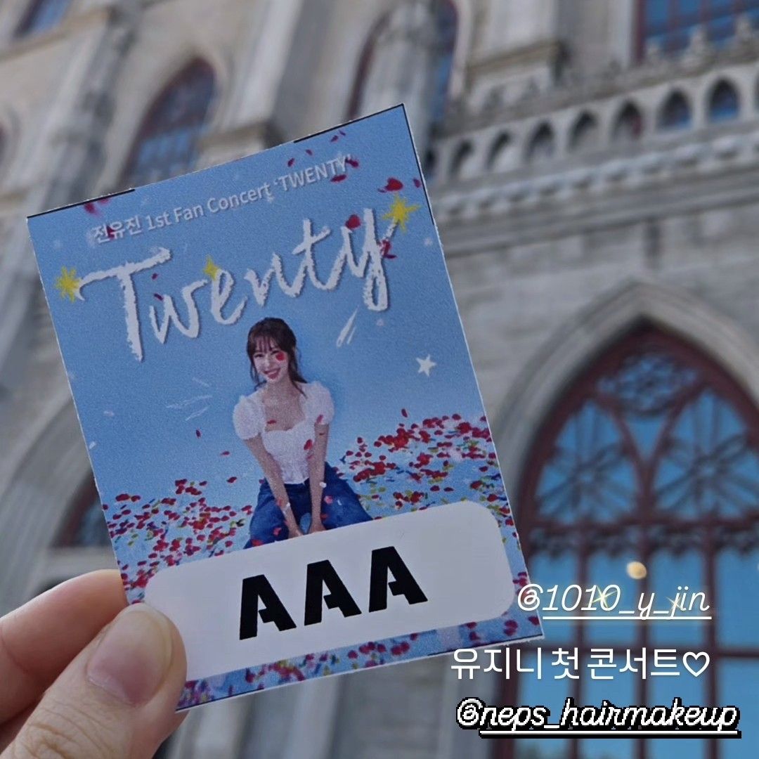 Foto kegiatan terbaru dari Jeon Yujin