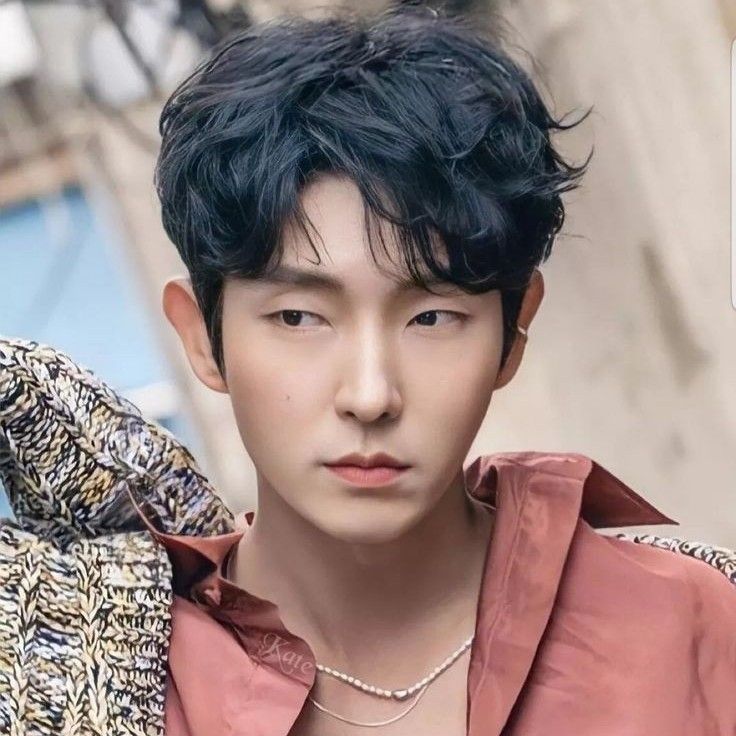 Foto terbaru dari Lee Joongi