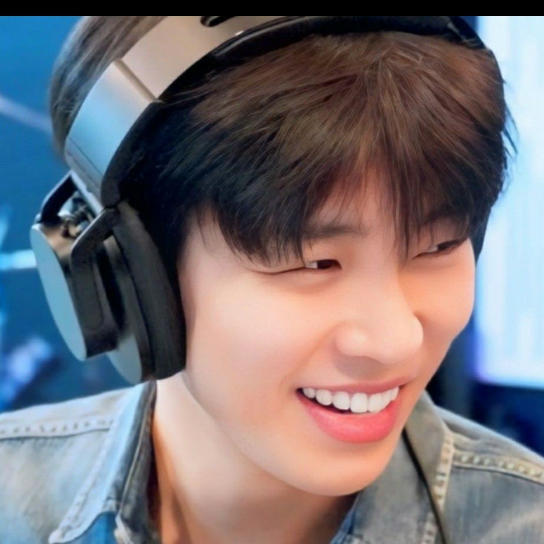 임영웅의 비하인드 컷