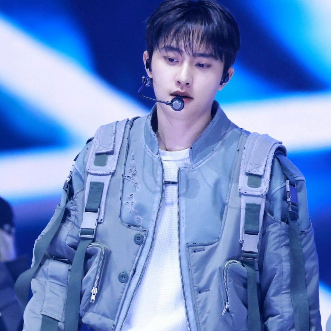 都暻秀 (D.O.)的最新照片