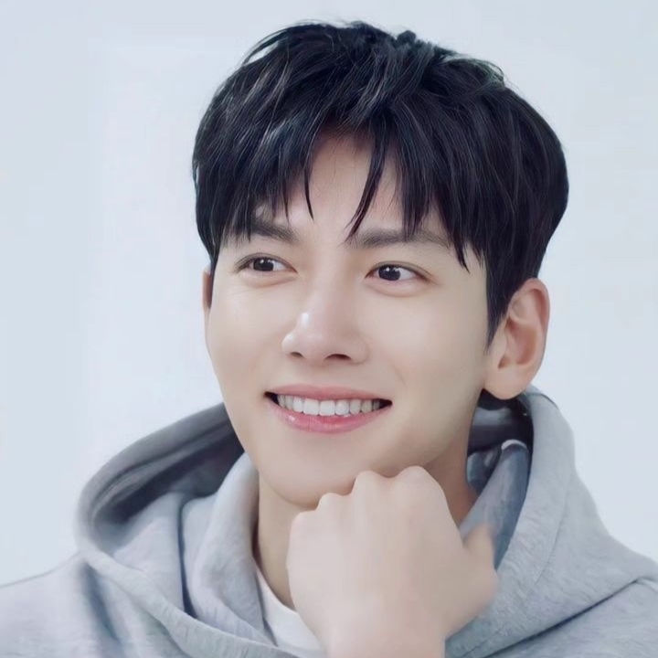 Foto kegiatan terbaru dari Ji Changwook