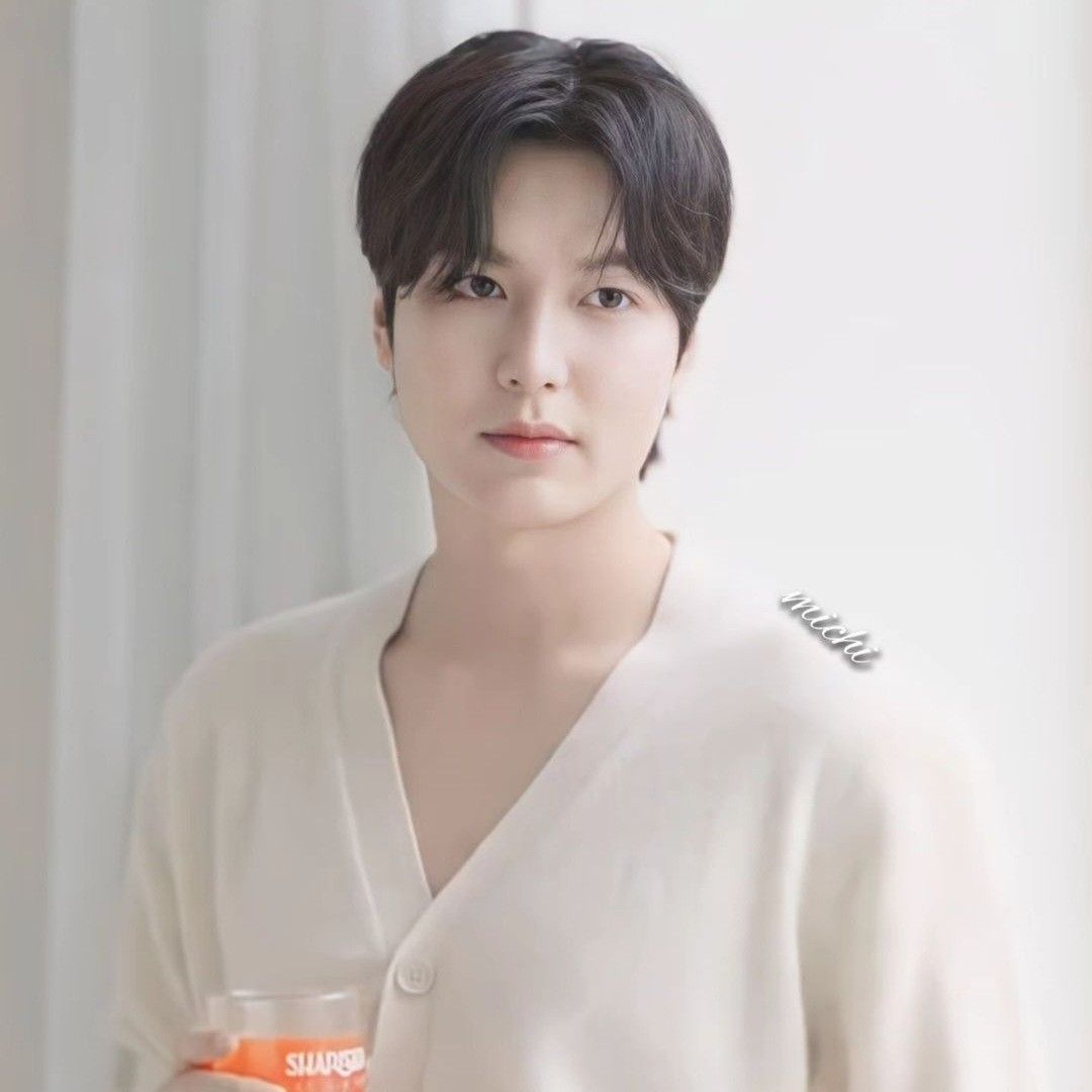 이민호 최근 활동샷