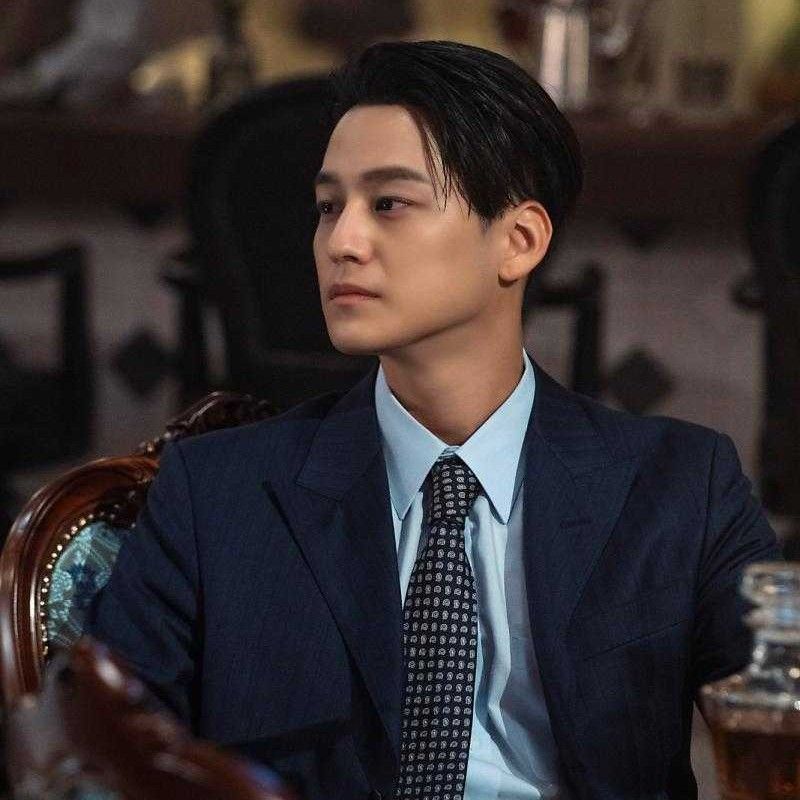 Latest photo of Kim Bum