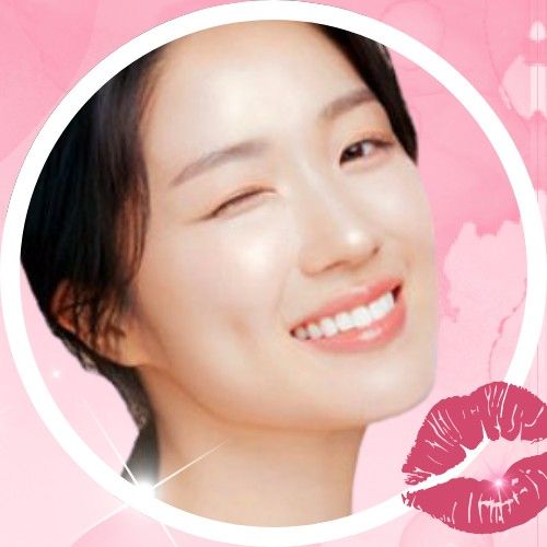 Recent activity shot of Kim Hyeyoon