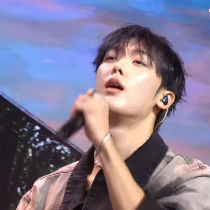 Behind-the-scenes cut of Yoon Sanha