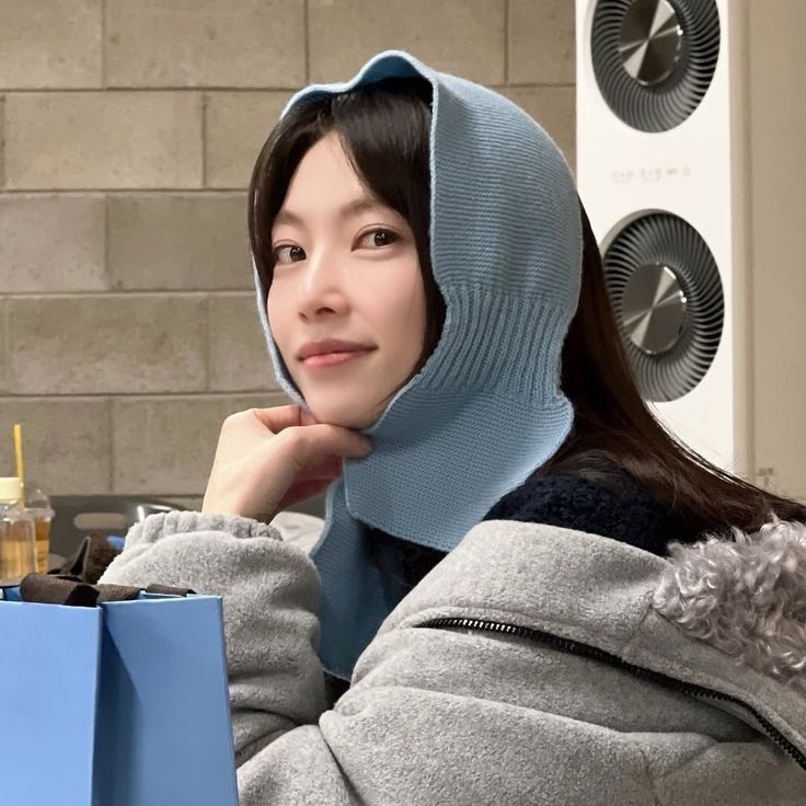 Behind-the-scenes cut of Gong Seungyeon