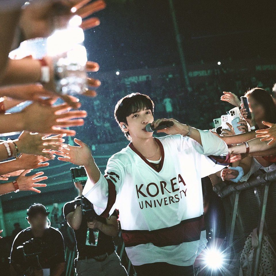 Latest photo of Jung Yonghwa