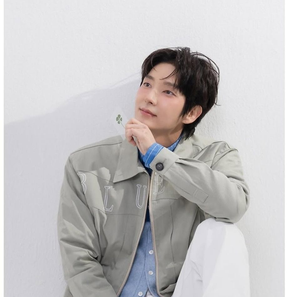 Recent activity shot of Lee Joongi